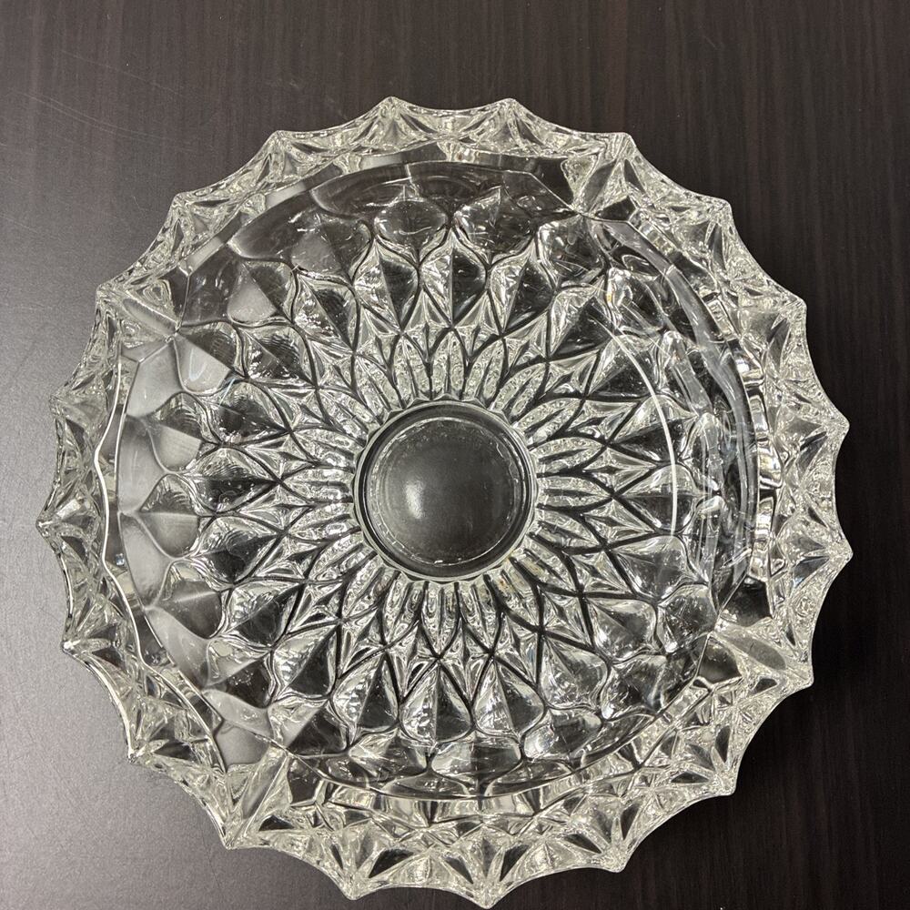 Vintage Large Round Cut Crystal Pressed Glass Star Burst Cigar Cigarette Ashtray